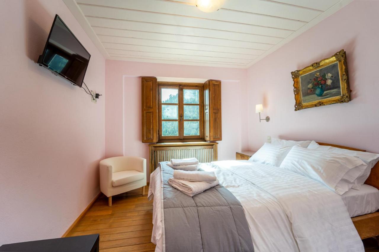 Maisonette Korfes-Κορφές-Μ Δύο Αυτόνομοι Όρoφοι Της Βίλας Κορφές Για Οικογένειες Και Μικρές Παρέες Karpenísion Extérieur photo
