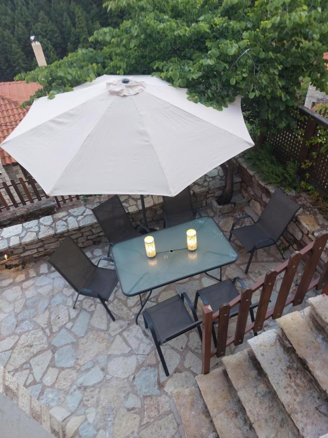 Maisonette Korfes-Κορφές-Μ Δύο Αυτόνομοι Όρoφοι Της Βίλας Κορφές Για Οικογένειες Και Μικρές Παρέες Karpenísion Extérieur photo